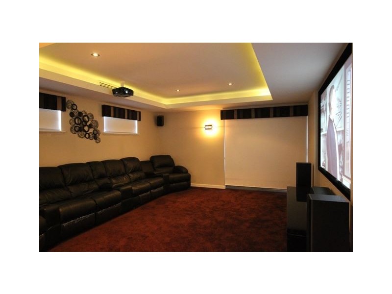 11 Spitfire Avenue, Burns Beach WA 6028