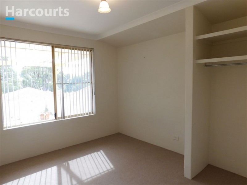 12 Bateson Heights, Clarkson WA 6030