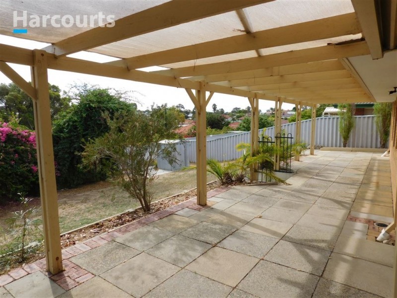12 Bateson Heights, Clarkson WA 6030