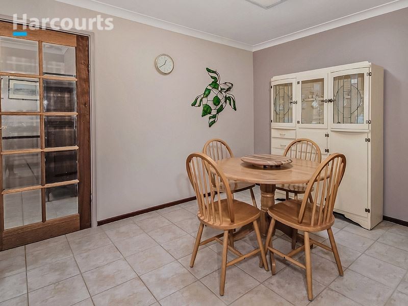 27 Periwinkle Road, Mullaloo WA 6027