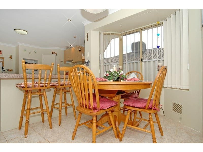 28 Merrang Circuit, Carramar WA 6031