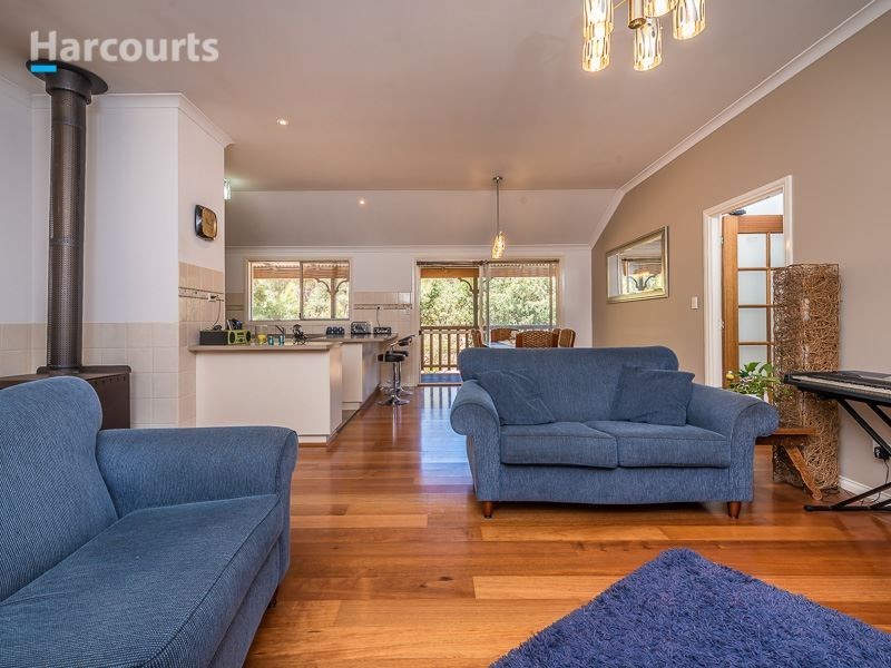 15 Brindle Close, Chittering WA 6084