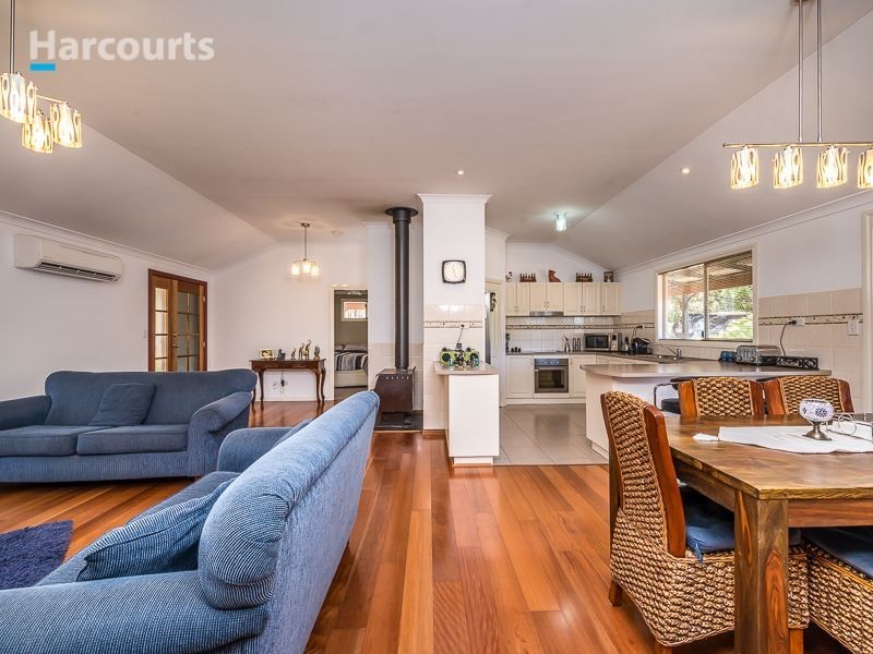 15 Brindle Close, Chittering WA 6084