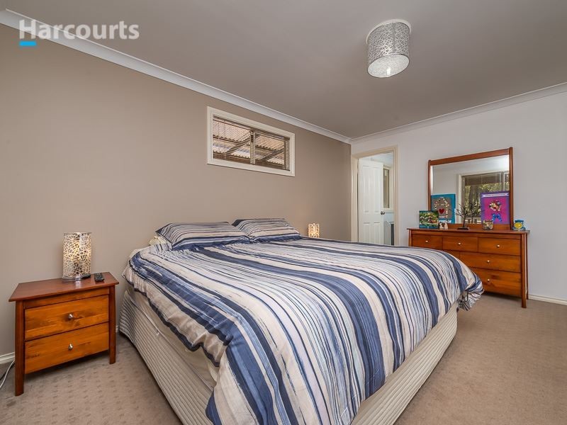 15 Brindle Close, Chittering WA 6084