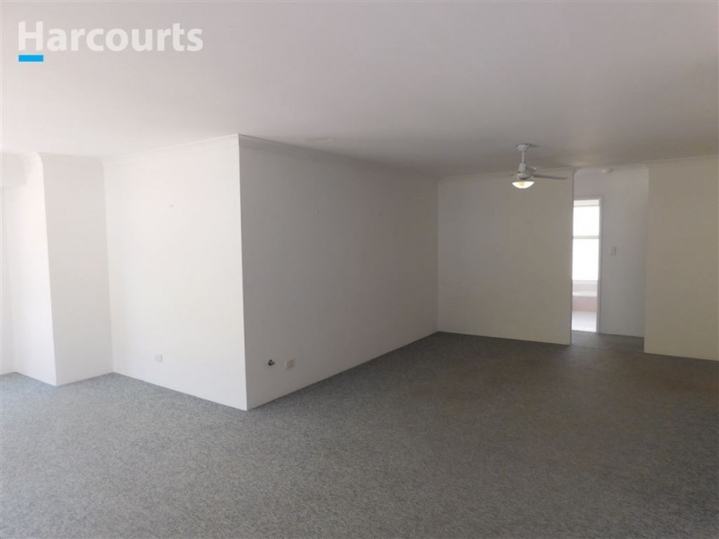 3 Wigtown Lane, Kinross WA 6028