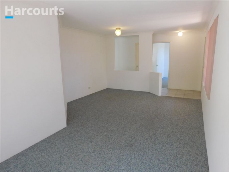 3 Wigtown Lane, Kinross WA 6028