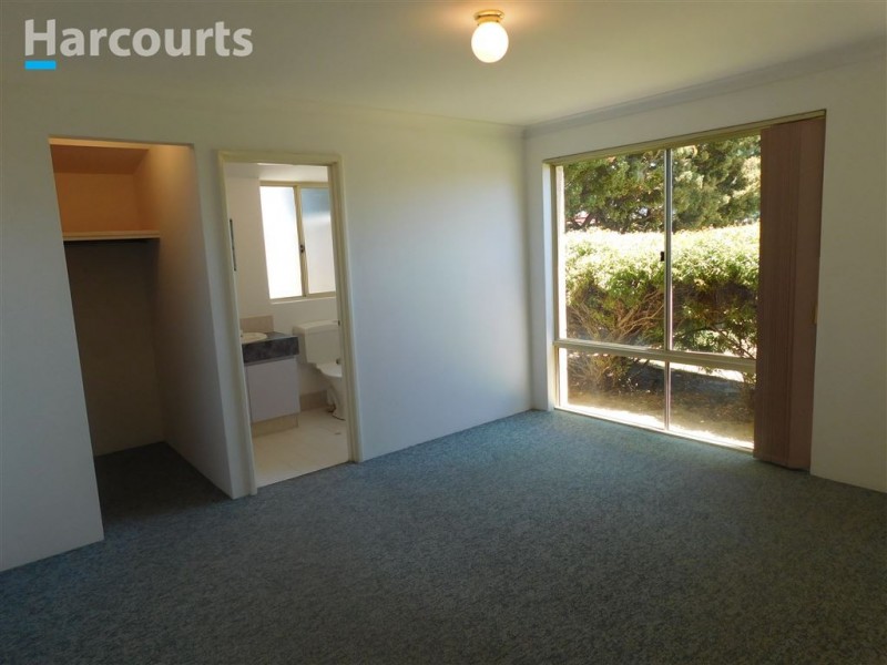 3 Wigtown Lane, Kinross WA 6028