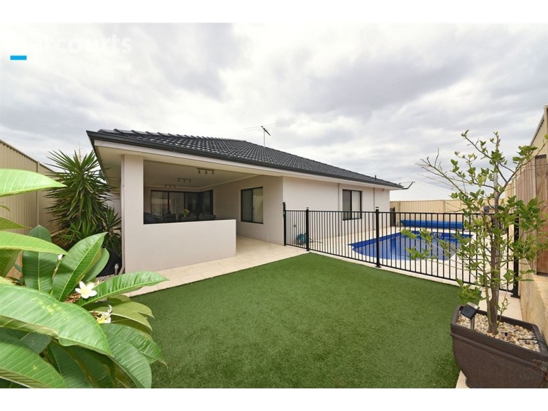 18 Piermont Avenue, Burns Beach WA 6028