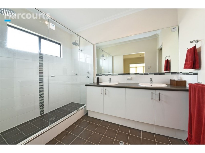 18 Piermont Avenue, Burns Beach WA 6028