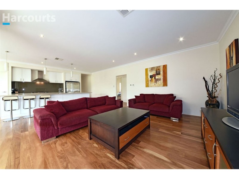 18 Piermont Avenue, Burns Beach WA 6028