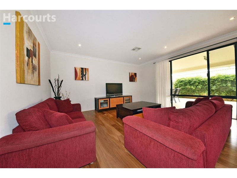 18 Piermont Avenue, Burns Beach WA 6028