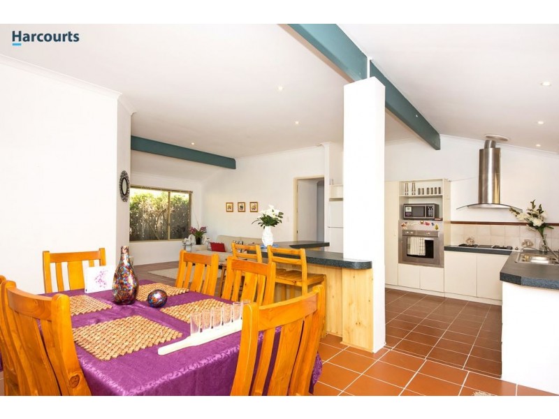 8 Placid Court, Joondalup WA 6027