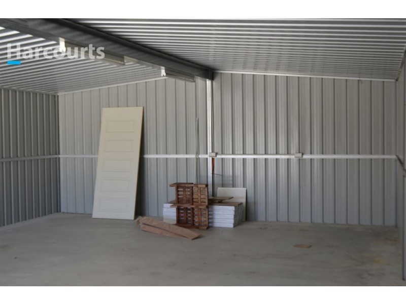 16 Sandon Elbow, Merriwa WA 6030