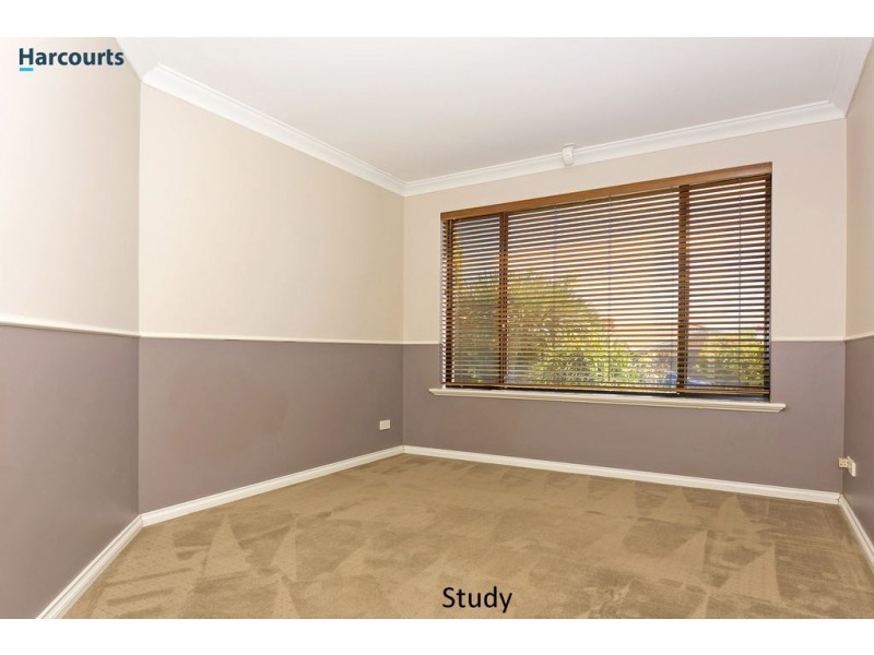 30 Santa Monica Parade, Iluka WA 6028