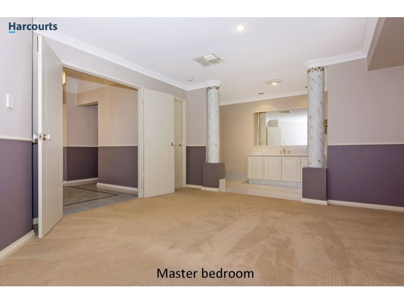 30 Santa Monica Parade, Iluka WA 6028