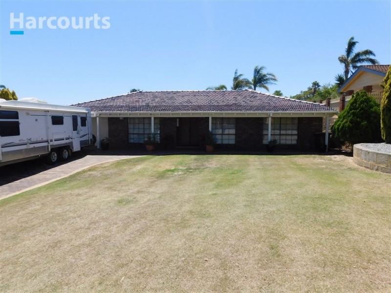 5 Chase Court, Woodvale WA 6026