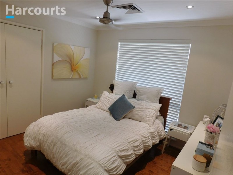 5 Chase Court, Woodvale WA 6026