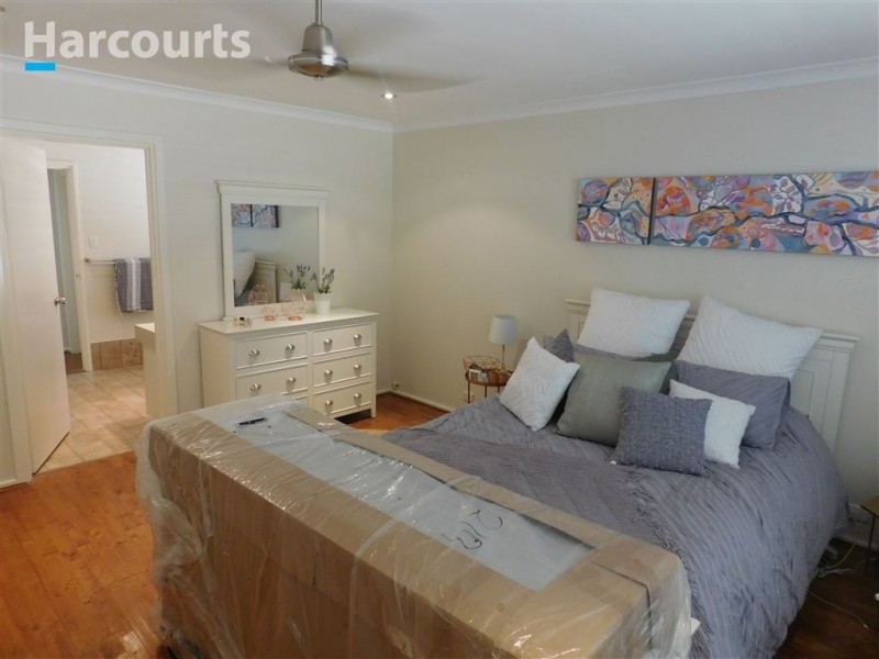 5 Chase Court, Woodvale WA 6026