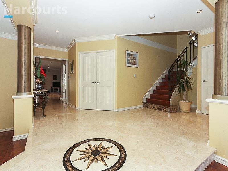 22 Chandela Loop, Currambine WA 6028