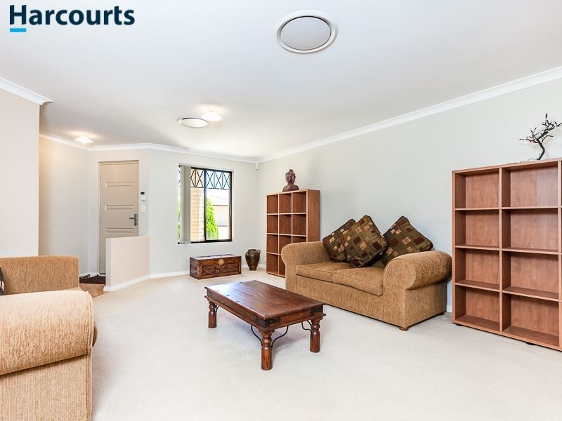 8 Soho Lane, Currambine WA 6028