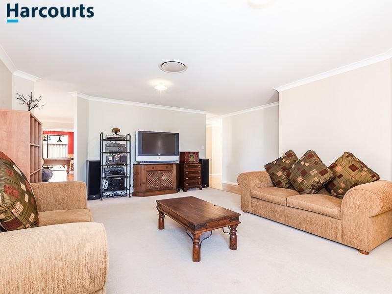 8 Soho Lane, Currambine WA 6028