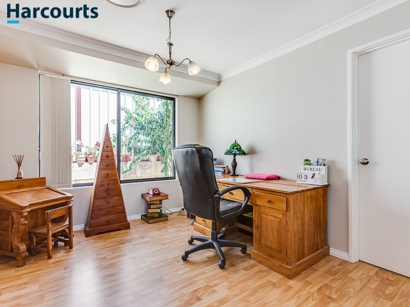 8 Soho Lane, Currambine WA 6028