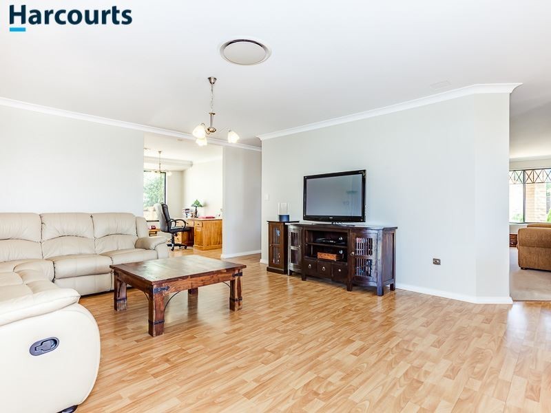 8 Soho Lane, Currambine WA 6028