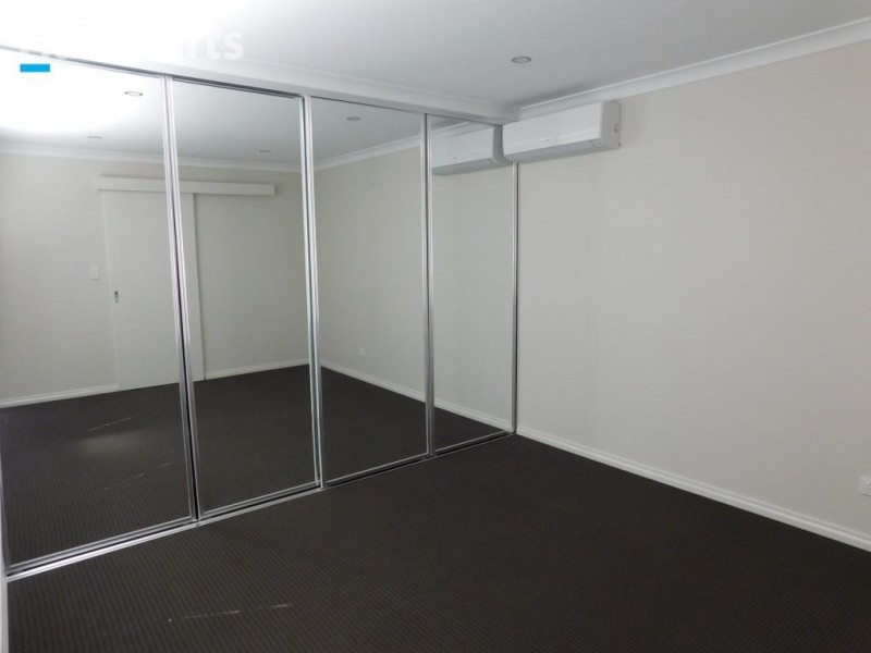 2/48 Kembla Circle, Madeley WA 6065