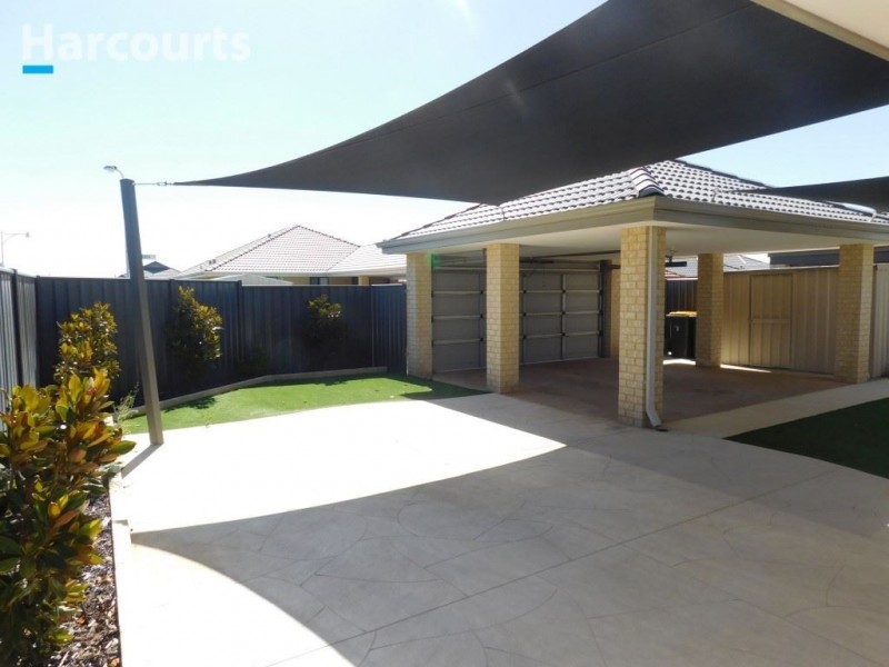 5 Oligantha Elbow, Banksia Grove WA 6031