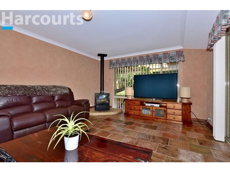 6 Nyanda Rise, Jane Brook WA 6056