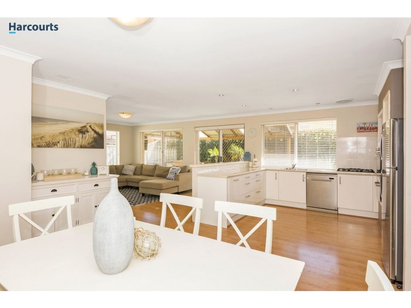 9 Simcoe Court, Joondalup WA 6027