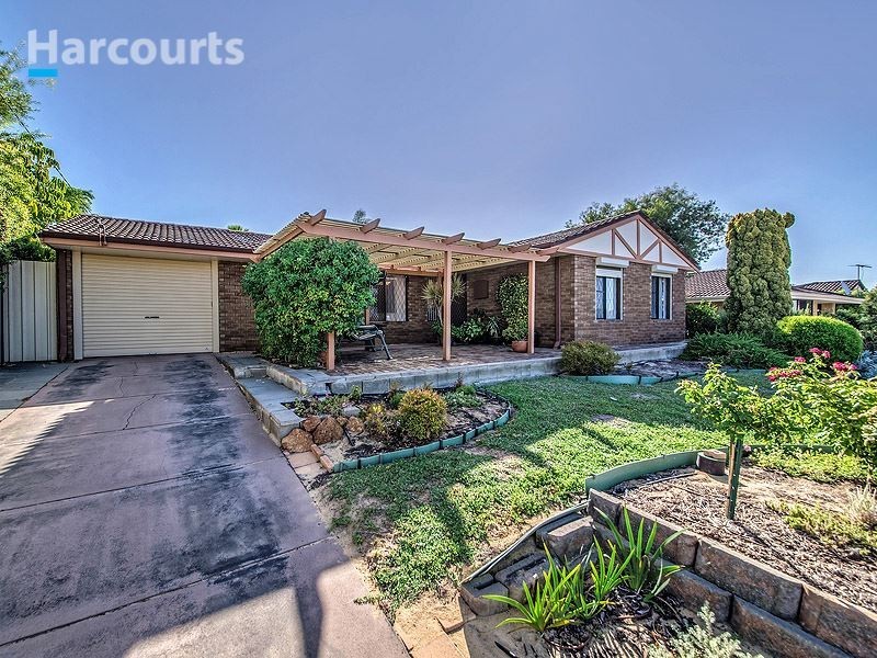 2 Idyll Court, Heathridge WA 6027