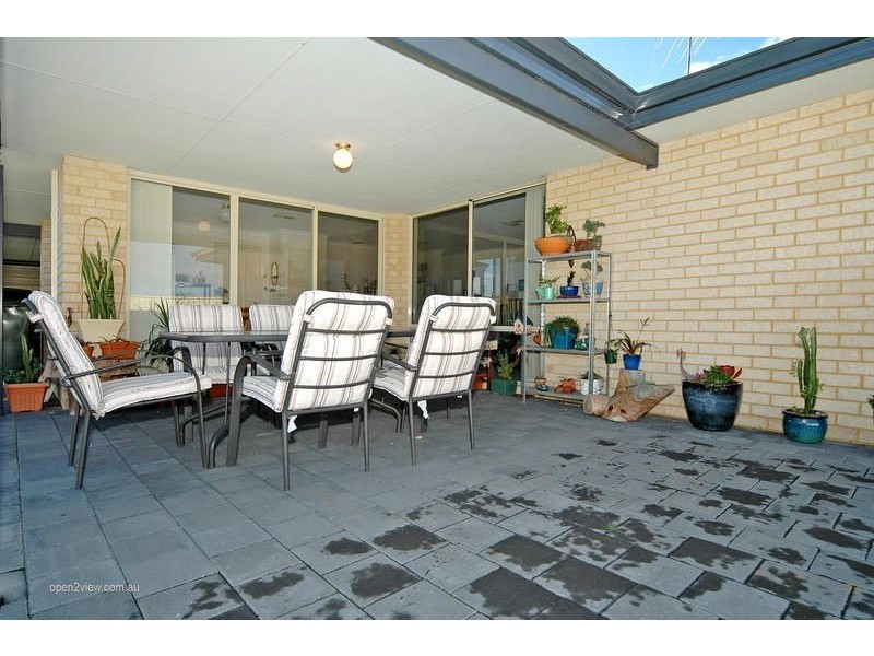 21 Merrivale Circle, Tapping WA 6065