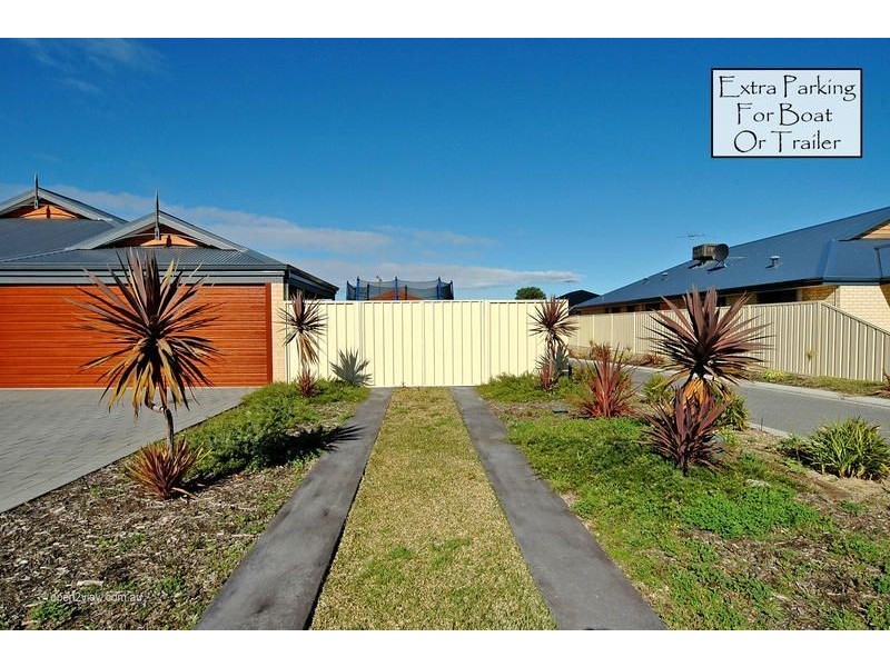 21 Merrivale Circle, Tapping WA 6065