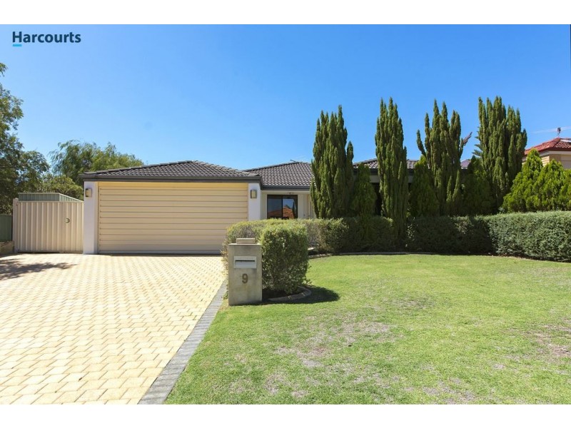 9 Menteith Place, Kinross WA 6028