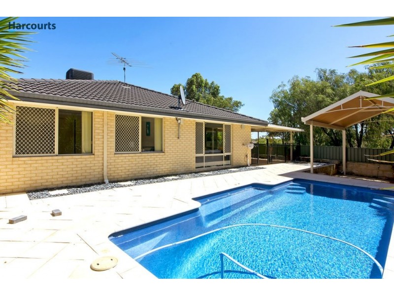 9 Menteith Place, Kinross WA 6028