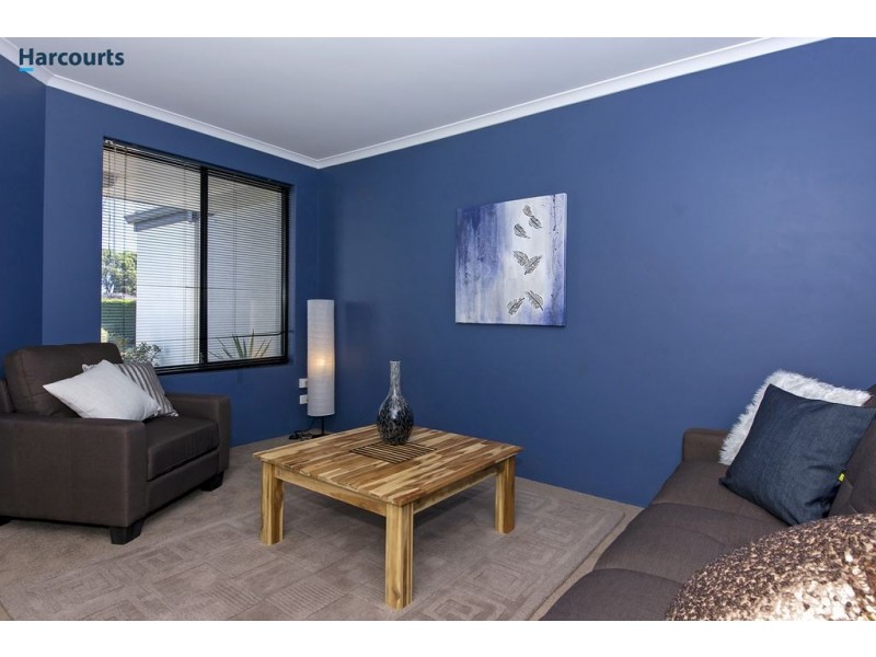 9 Menteith Place, Kinross WA 6028