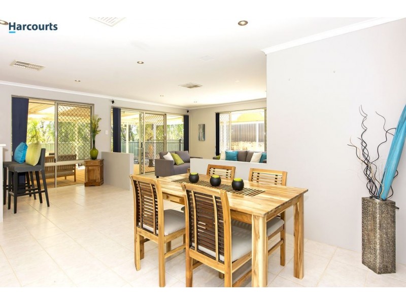 9 Menteith Place, Kinross WA 6028