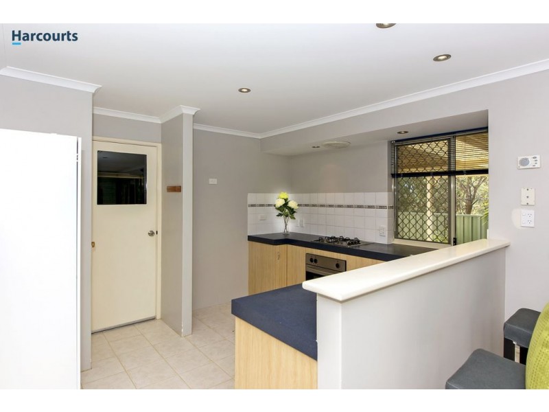 9 Menteith Place, Kinross WA 6028