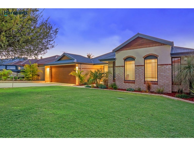 8 Strathalbyn Loop, Carramar WA 6031