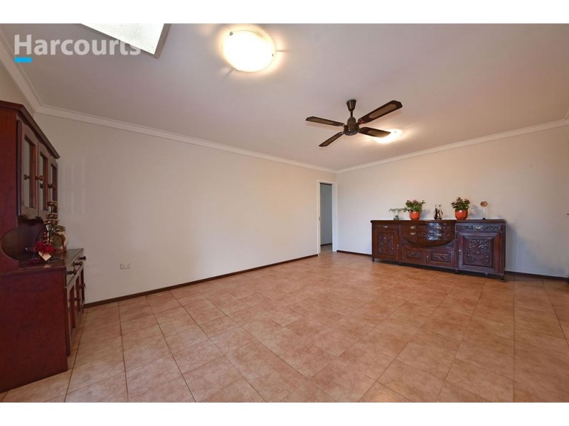 41 Treetop Avenue, Edgewater WA 6027