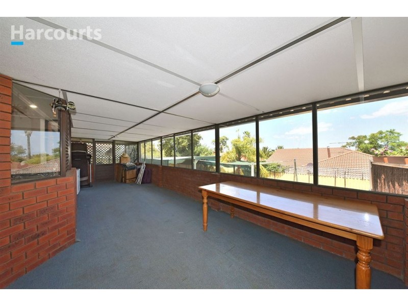 41 Treetop Avenue, Edgewater WA 6027