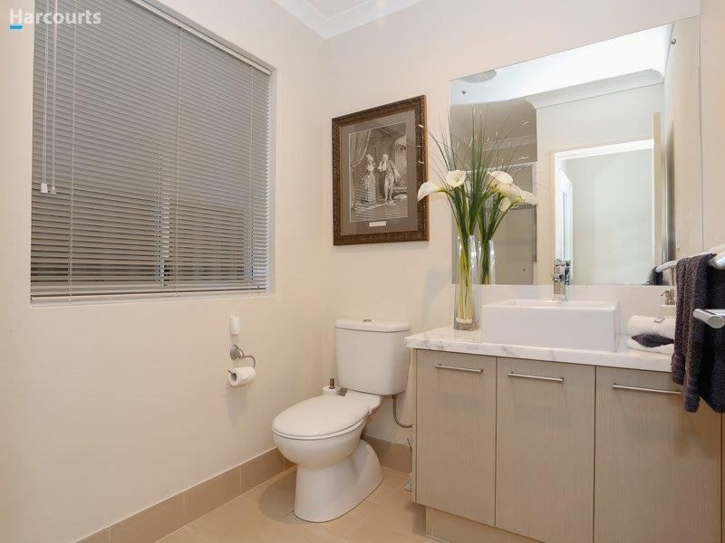 435 Burns Beach Road, Iluka WA 6028