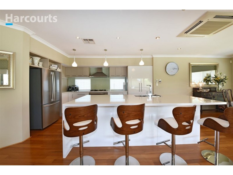 435 Burns Beach Road, Iluka WA 6028