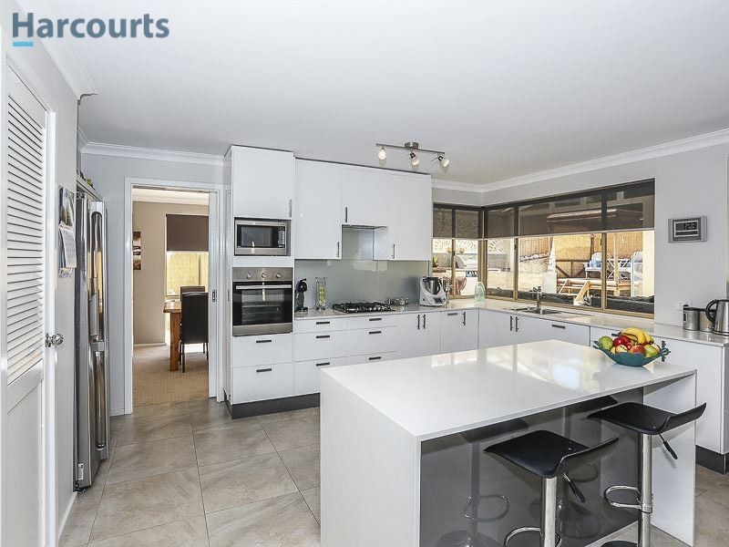 10 Gemini Rise, Ocean Reef WA 6027