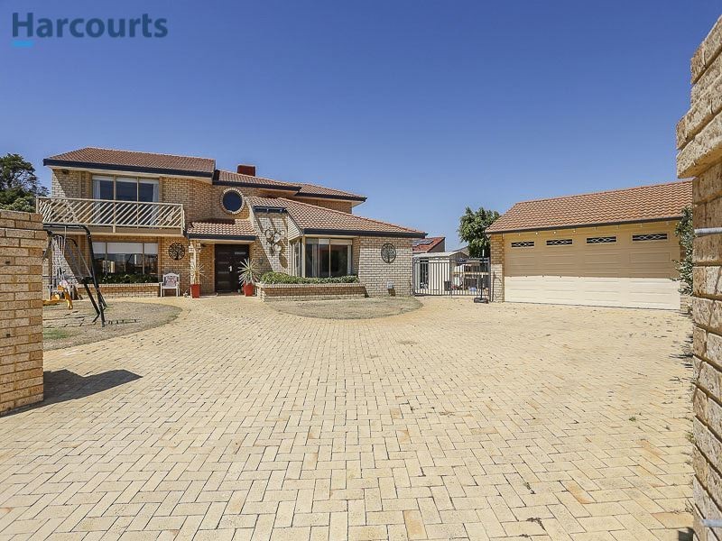 10 Gemini Rise, Ocean Reef WA 6027