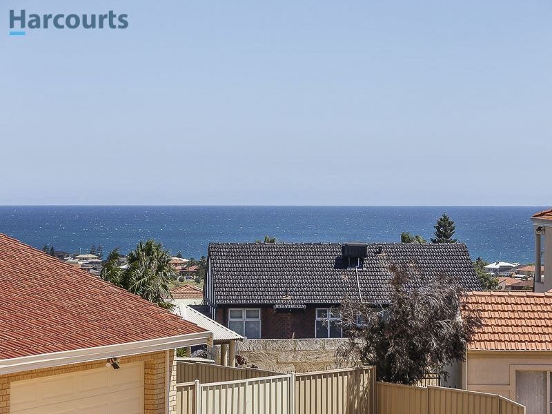 10 Gemini Rise, Ocean Reef WA 6027