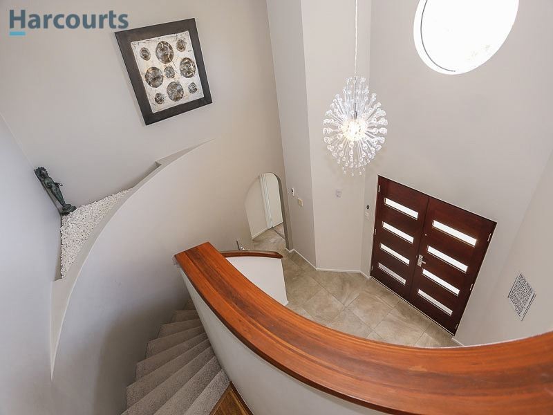 10 Gemini Rise, Ocean Reef WA 6027
