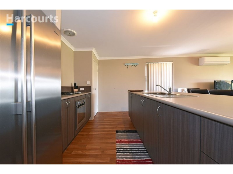 42 Montane Turn, Banksia Grove WA 6031