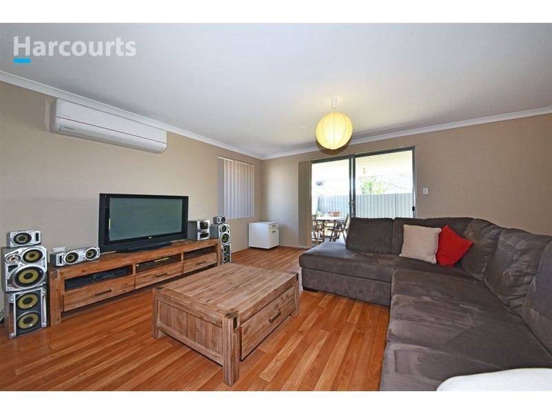 42 Montane Turn, Banksia Grove WA 6031